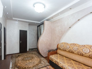 Apartament cu 2 camere, 48 m², Râșcani, Chișinău foto 3