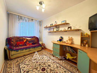 Apartament cu 2 camere, 56 m², Buiucani, Chișinău foto 7