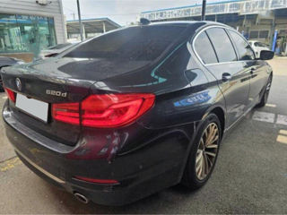 BMW 5 Series foto 4