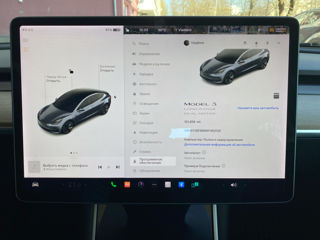 Tesla Model 3 foto 8