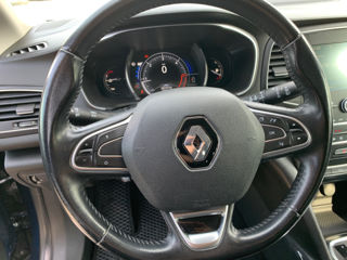 Renault Megane foto 9