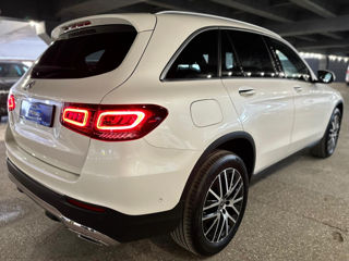 Mercedes GLC foto 16