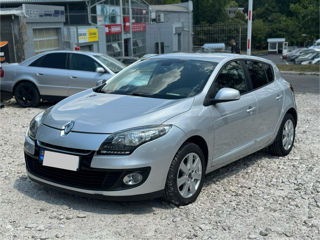 Renault Megane foto 2