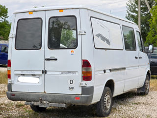 Mercedes Sprinter foto 1