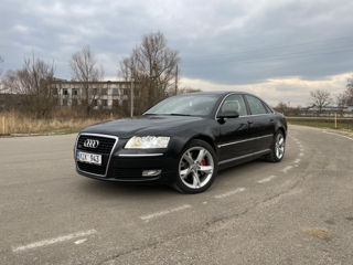 Audi A8 foto 1