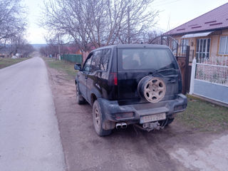 Nissan Terrano foto 6