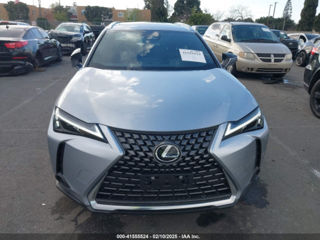 Lexus UX foto 11