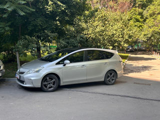 Toyota Prius + foto 3