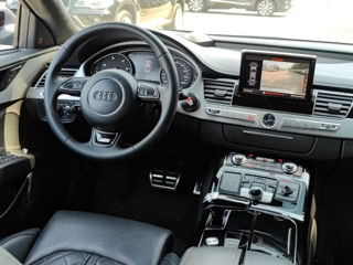 Audi A8 foto 12