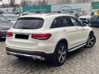 Mercedes GLC foto 4