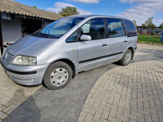 Volkswagen Sharan foto 6