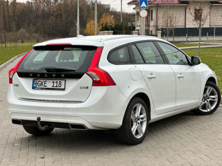 Volvo V60 foto 4