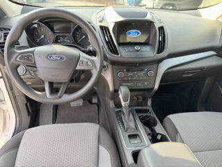 Ford Escape foto 8