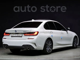 BMW 3 Series foto 2