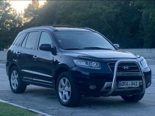 Hyundai Santa FE foto 1