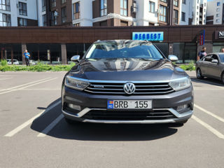 Volkswagen Passat foto 1