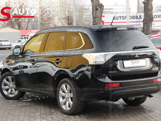 Mitsubishi Outlander foto 4