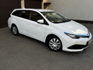 Toyota Auris foto 2