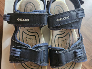 Geox sandale în  stare foarte bună ! Mărimea 32!! foto 2