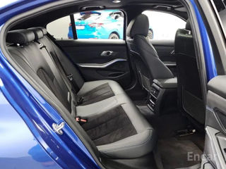 BMW 3 Series фото 11