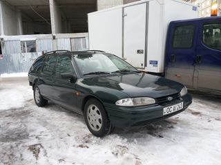 Ford Mondeo foto 1