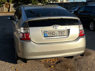 Toyota Prius foto 4