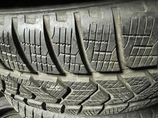 R17 215/65 Pirelli Scorpion Winter foto 6