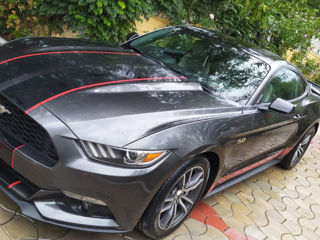 Ford Mustang foto 7