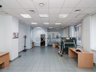 Chirie oficiu, 140 mp, euroreparație, str. Pușkin, 1050 € ! foto 2
