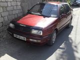 Volkswagen Vento foto 1