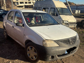 Dacia Logan foto 2