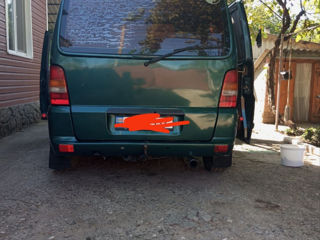 Mercedes Vito foto 2