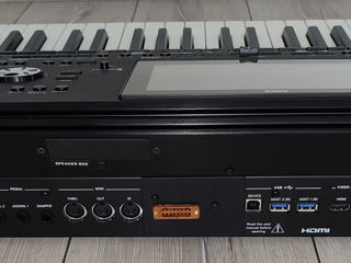 Korg PA-5 ieșire pentru pedaliera Korg EC-5 foto 0