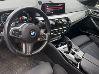 BMW 5 Series foto 5