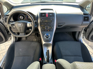 Toyota Auris foto 10