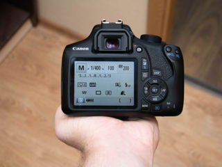 Canon 1300D kit  foto 0
