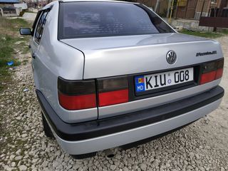 Volkswagen Vento foto 3