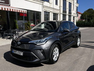 Toyota C-HR foto 3