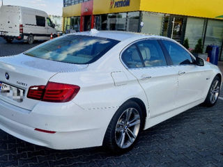 BMW 5 Series foto 4