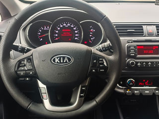 KIA Rio foto 7