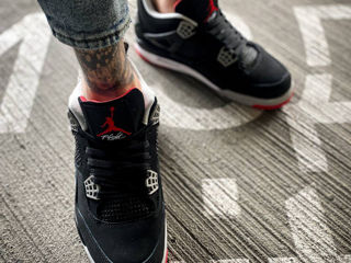 Nike Air Jordan 4 Retro Bred foto 7