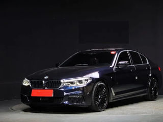 BMW 5 Series foto 1