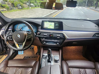 BMW 5 Series foto 6