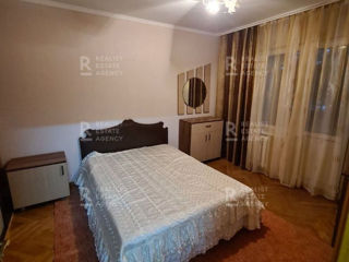 Apartament cu 3 camere, 72 m², Botanica, Chișinău foto 3