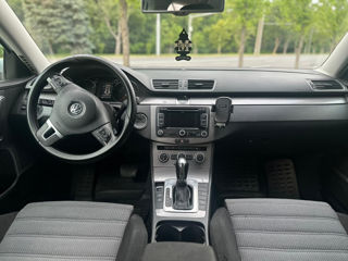 Volkswagen Passat foto 7