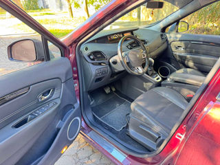 Renault Grand Scenic foto 11