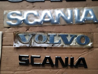 Se vînd piese Scania, Volvo.Sunt mai multe piese.Mai multe detaliii la telefon.