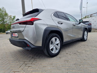 Lexus UX foto 5