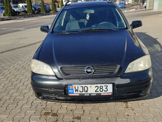 Opel Astra foto 2