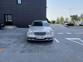 Mercedes E-Class foto 10